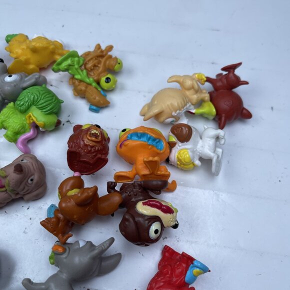 Lot of Moose Toys Uggly's Pet Shop Figures Ugly Ugliest - - Picture 8 of 10